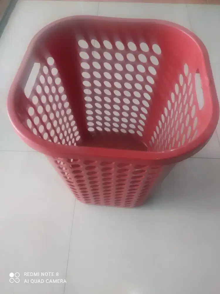 Rago baju plastik segi