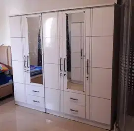 Lemari Baju 5 Pintu