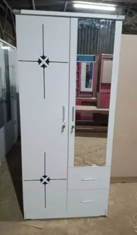 Lemari 2 pintu laci