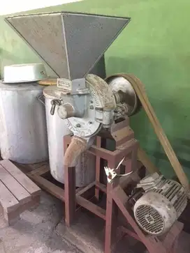 Dijual Mesin Giling Kopi Bubuk (Coffee Grinder)