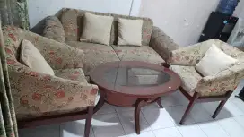 Dibeli/Dicari kursi tamu kondisi rusak/minus siap ambil