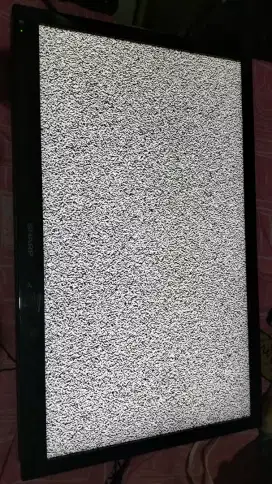 Nyari tv rusak mati