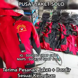 PESAN JAKET SERAGAM KOMUNITAS KELAS KANTOR KONVEKSI JAKET SOLO GROSIR