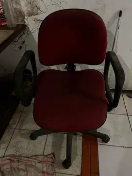 Kursi putar 5 kaki komdisi bagus vintAge 1980s
