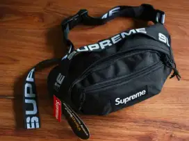 Tas pinggang (waistbag) supreme SS18 original