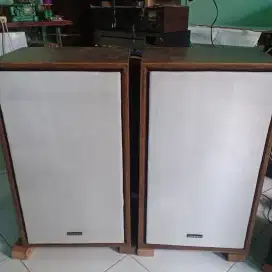 Speaker Jadul Onkyo E-53A wofer 12 inch mulus.