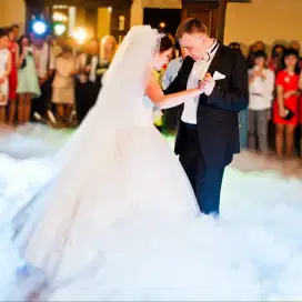 DRY ICE SMOKE EFFECT FOR EVENT