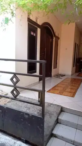 Kost untuk putri