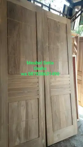 Pintu minimalis