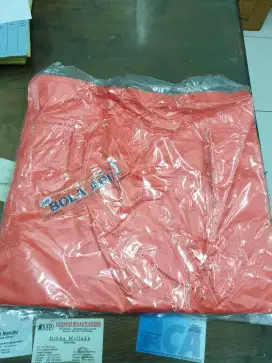 Plastik Bola Api 40x65 Merah (PER IKAT)