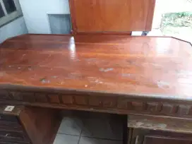 Meja kerja jati tua elegant