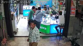 Menjual hp baru dan Menampung hp Oppo, iPhone dan bisa tukar tambah