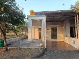 Rumah hook, hdp selatan,hdp sawah,bebas banjir, asri,lingkungan guyub