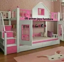 Tempat tidur tingkat