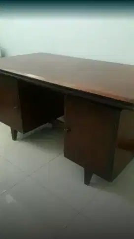 Meja Tulis / Working Desk
