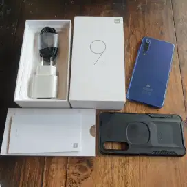 Xiaomi Mi 9 SE 128 GB HP Mini HP Kecil Snapdragon 712 Xiaomi Mi9 SE