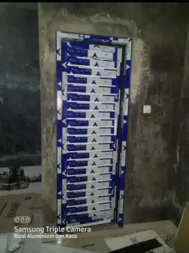 Pintu dan jendela alumunium