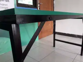 Meja lipat portabel semi permanen ukuran 140*50*75