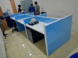 Meja sekat full - meja partisi kantor full - meja kantor