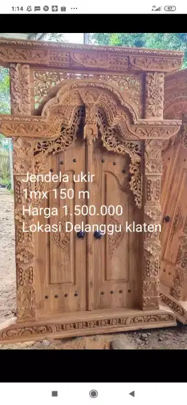 Gebyok jendela ukir