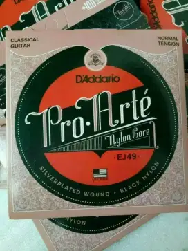 D'Addario senar gitar classic black nylon akustik ej49 normal tension