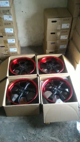 velg fabulous expand r18 4x100,114 lbr8+9,5 et42+35