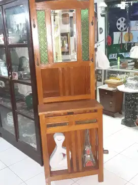 Kapstok Berdiri Kaca Befel