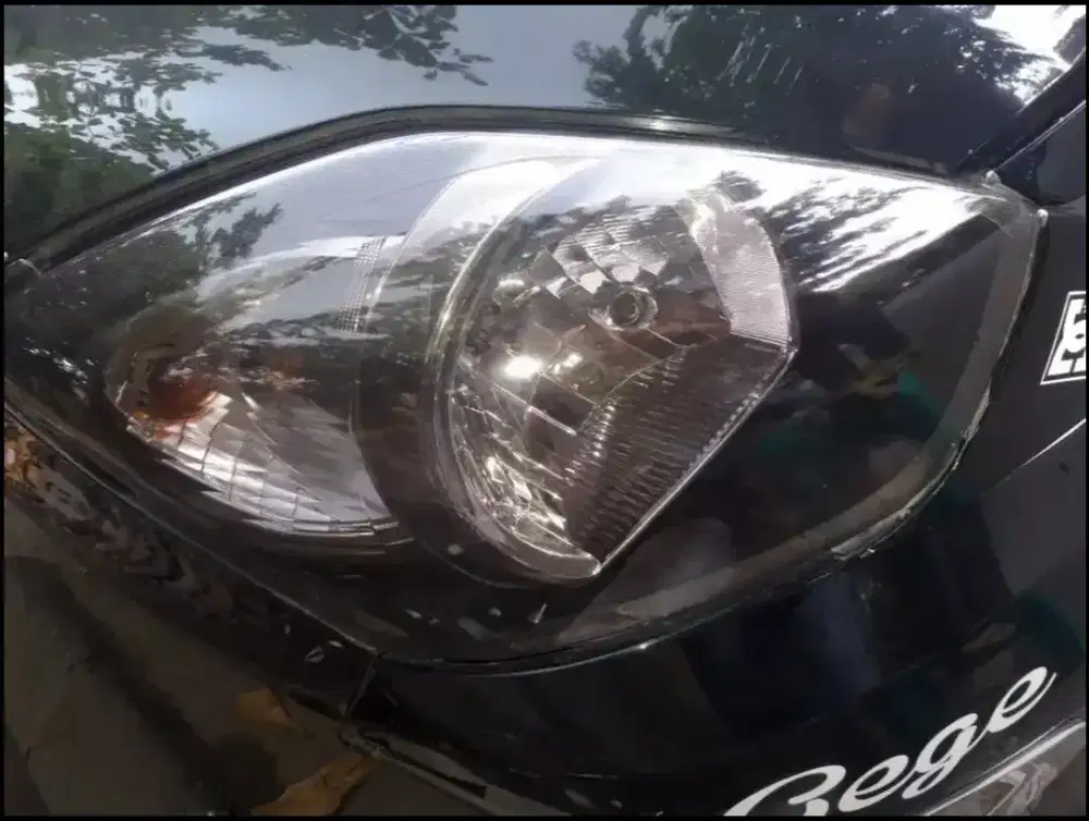 Sticker hybrid transparan