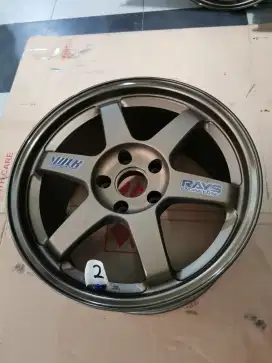 Volkrays TE37 OG 17x8,5/9,5 original Japan