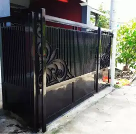 Pagar motif bunga