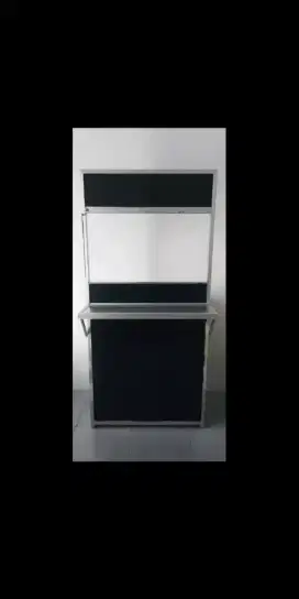 MEJA LIPAT JUALAN