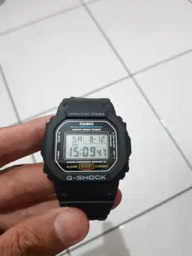 G-Shock dw 5600 e