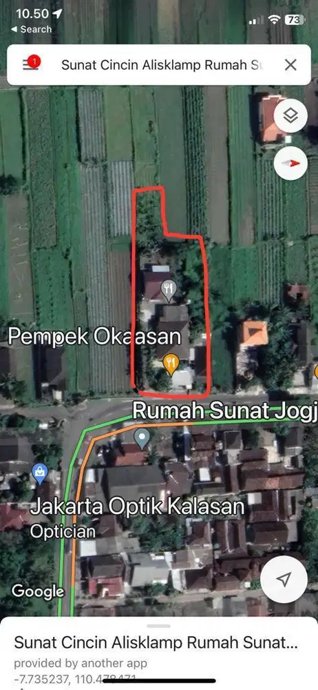 Rumah 2 unit dan halaman luas asri cantik