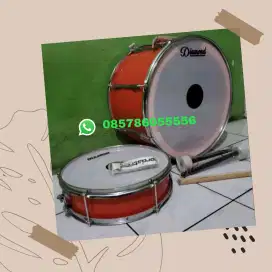 Sepaket bass drum dan snare suporter