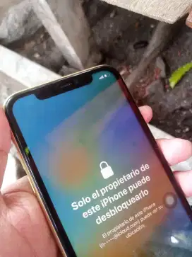 Dicari untuk di beli iphone rusak/lock icloud seri 7-15