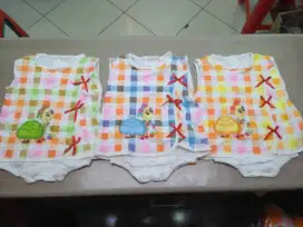 Baju bayi jumper untuk umur 0-6 bln bahan kaos katun doubleknit