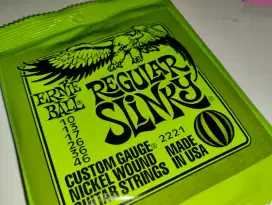 Senar gitar elektrik ernie ball 010 regular slinky import