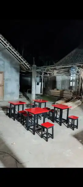 Meja kursi cafe