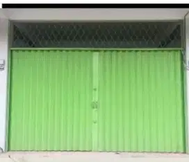 Folding gate roling door