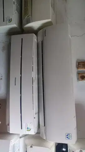 Ac bekas panasonic r32