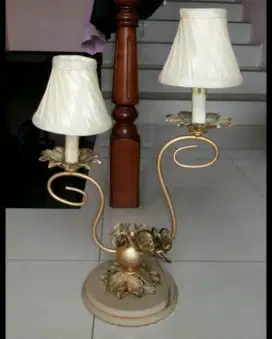 Lampu Tidur Antik