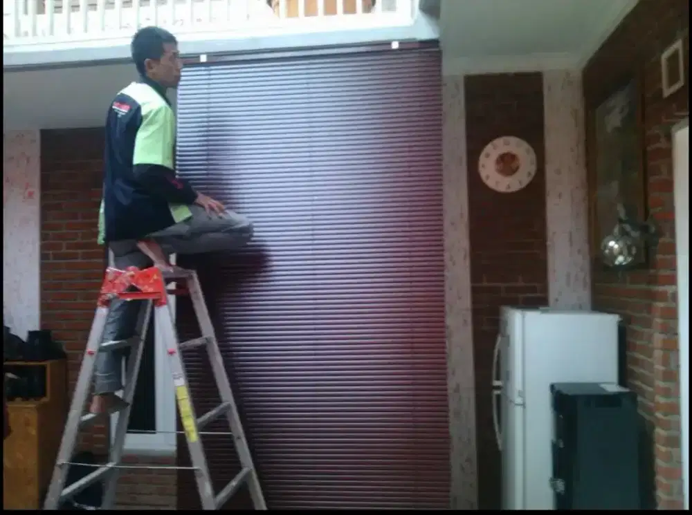 Roller blind, vertikal blind, horizontal blind, krey alumunium