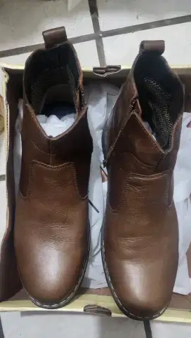 Baru original leather sepatu bootz keren merk CAMEL size 44 Coffee
