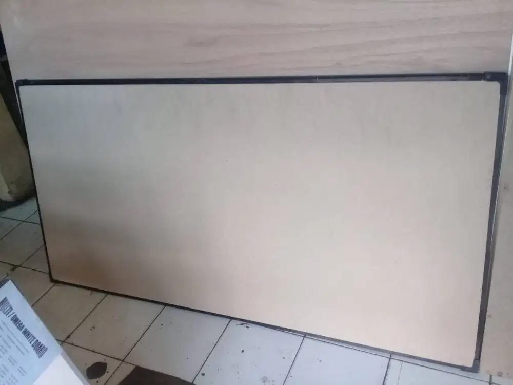 papan tulis 120x180cm gantung ( tidak termasuk ongkir )