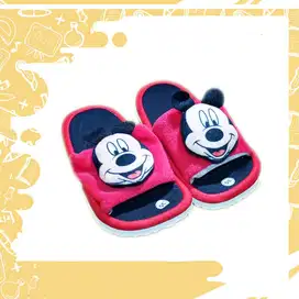 Sandal Anak Balita / Sandal bulu karakter lucu size 31-35