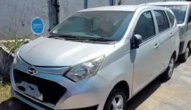 Dijual mobil Daihatsu sigra D 2019 silver