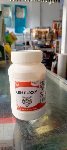Lem foxxy serba guna