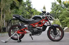 MINERVA NAKED 250 2018 KM LOW 71 PERAK LIKE NEW