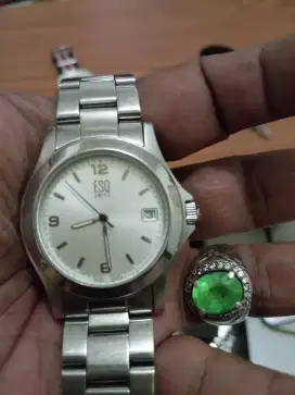 Jam Tangan ES0 Quartz