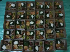 Paket nasi kotak siap antar sejak 2006